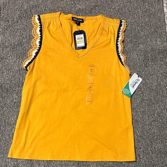 🍒5 items for $25.00 Nautica Yellow Tank Top with Lace Trim. 🆕 - Picture 1 of 6